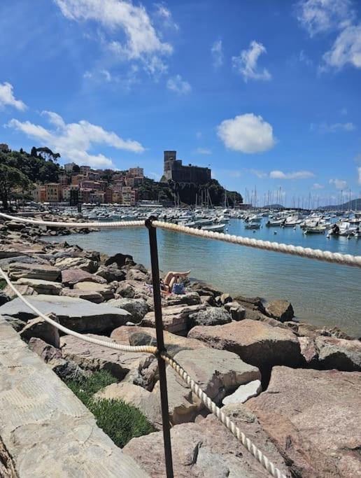 Cuore Del Golfo Леричи Экстерьер фото